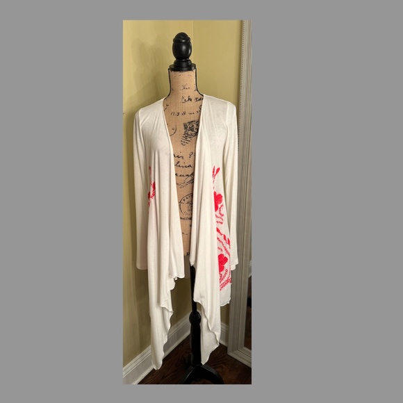 Summer Breeze Embroidered Cardigan - Picture 1 of 3